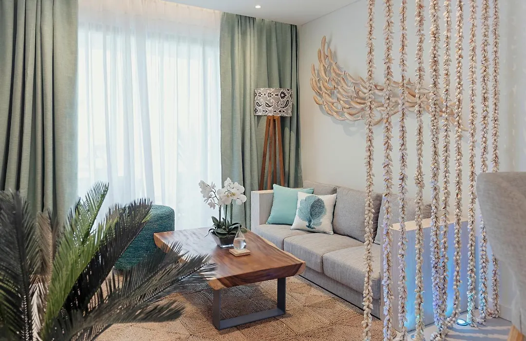 Aqua Boutique Hotel- Secluded Ocean View Suites & Infinity Pool-1