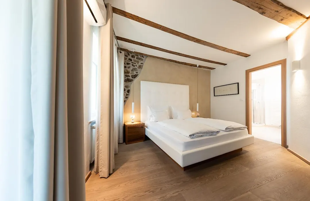 Boutique Hotel Zum Rosenbaum-1