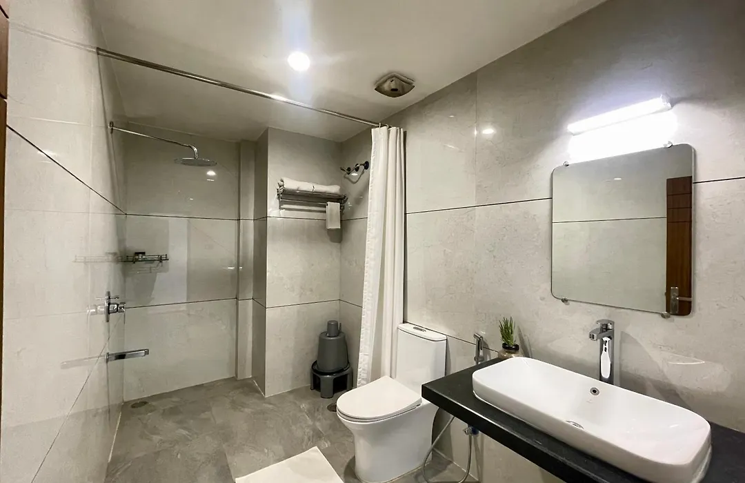 Seasons Boutique Hotel Near Sajjangarh Biological Park, Udaipur-1