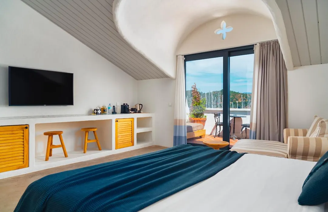 Yacht Boheme Hotel-Boutique Class - Adults Only-1