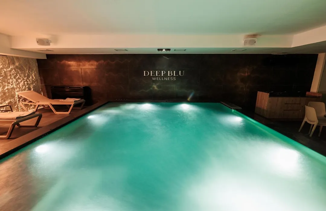 Deep Blu Boutique Hotel-1