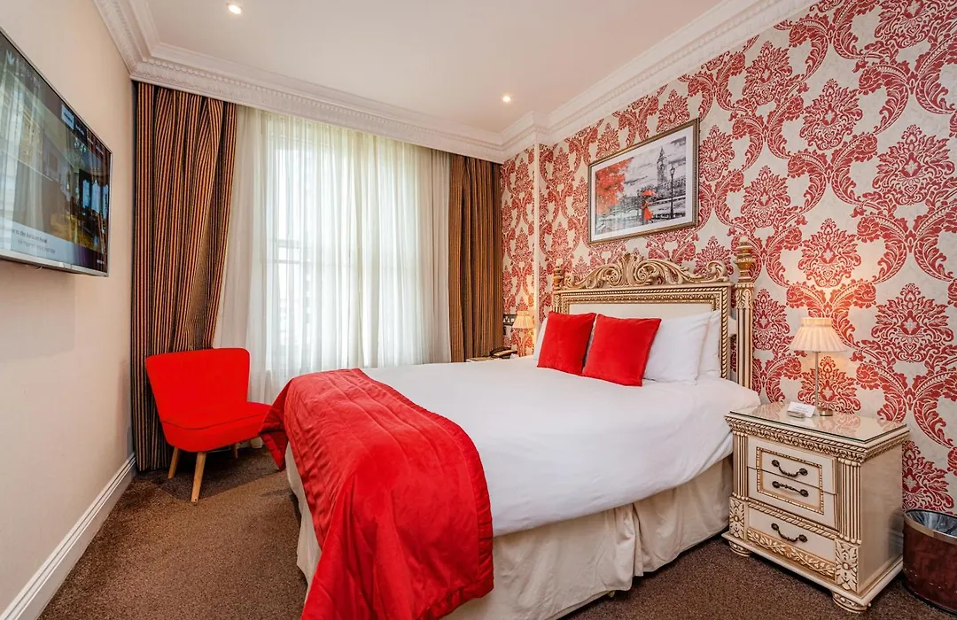 Ashburn Hotel-1