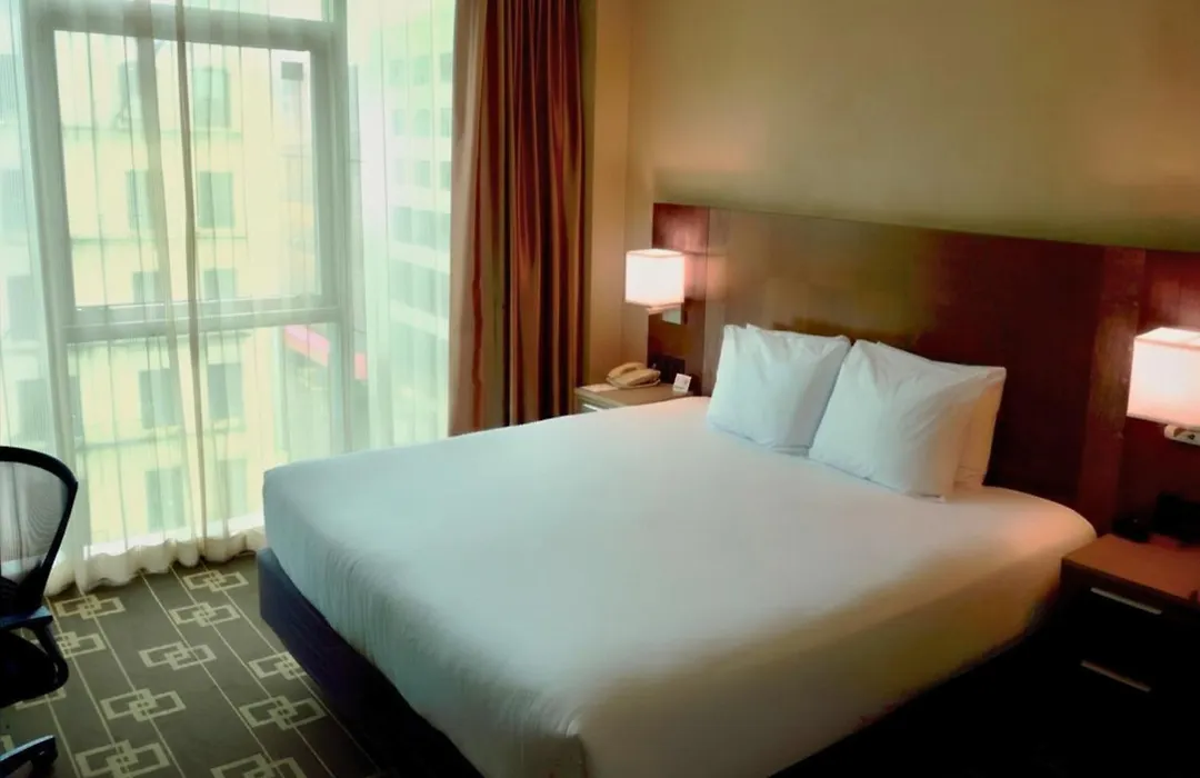 Wyndham Garden Chinatown-1