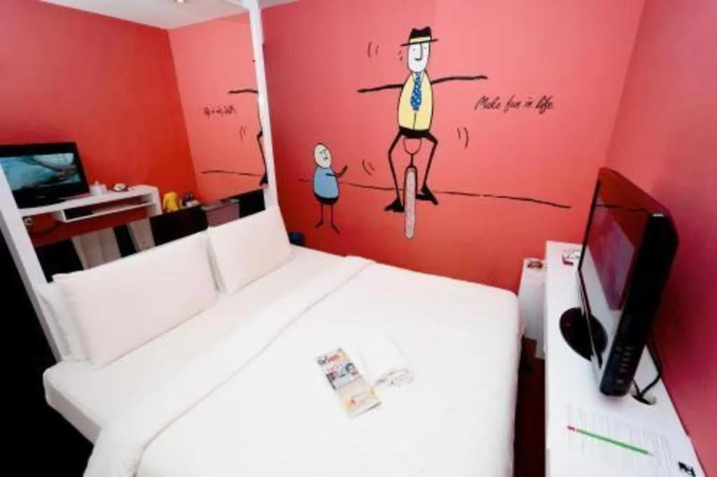Zoom Inn Boutique Hotel By Ardens - Danga Bay-1