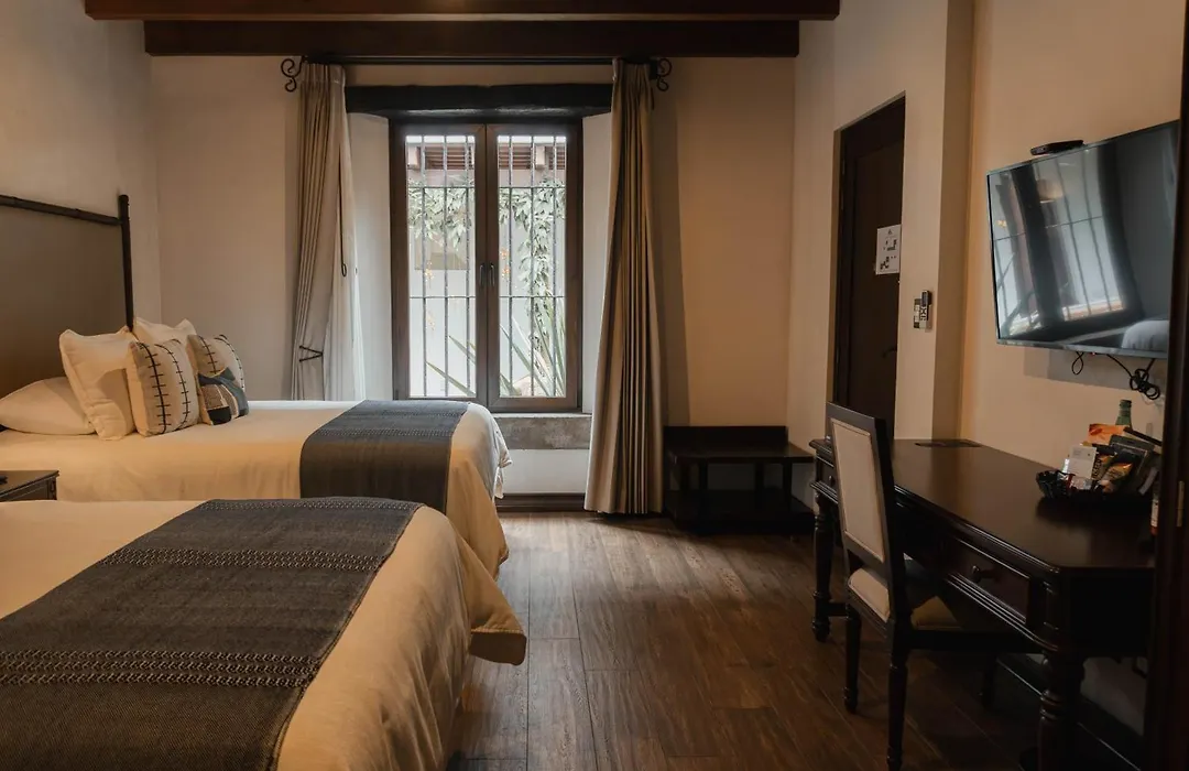 Los Pasos Boutique Hotel & Spa-1