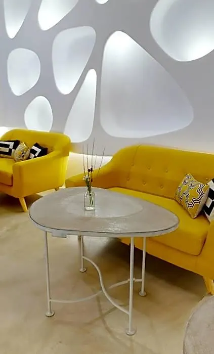 Hotel Suite Generis (Adults Only)-1