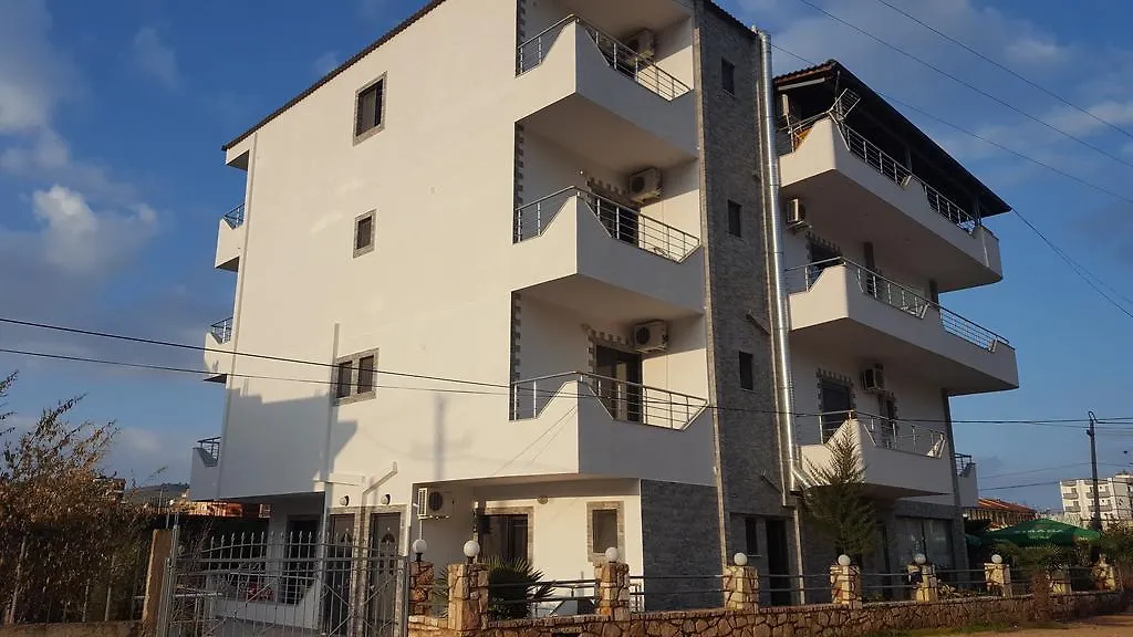 Hotel Ilio Ksamil-1
