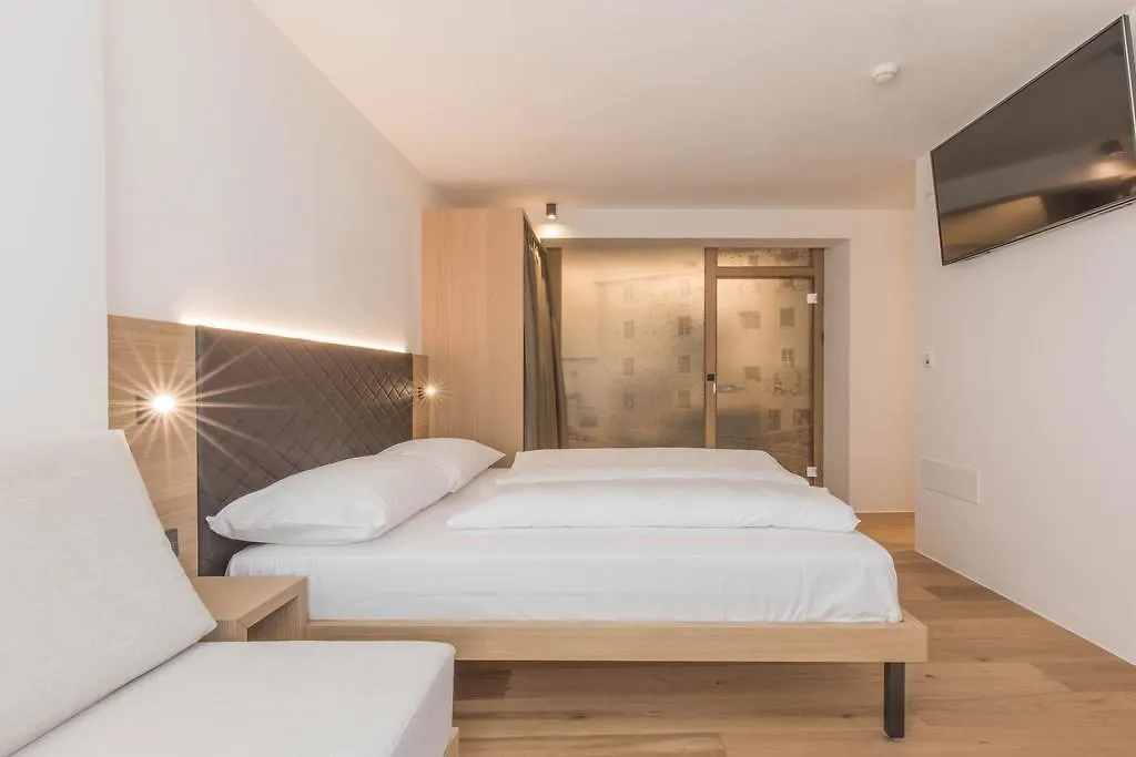 Belvenu Boutique Hotel-1