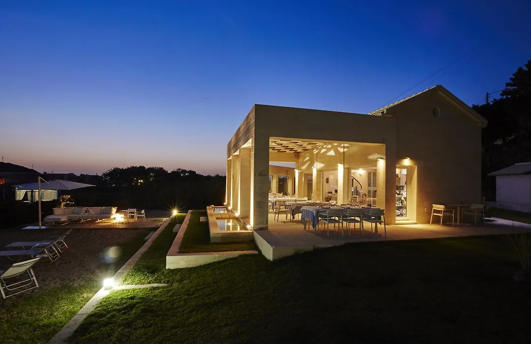 Acantha Boutique Hotel-1