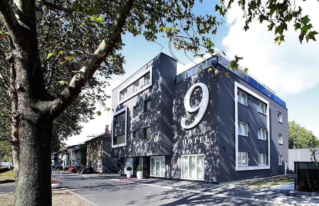 Hotel 9-1