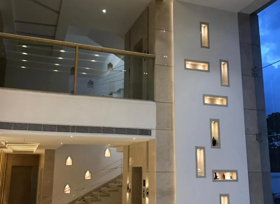 Vainaav Boutique Hotel-1