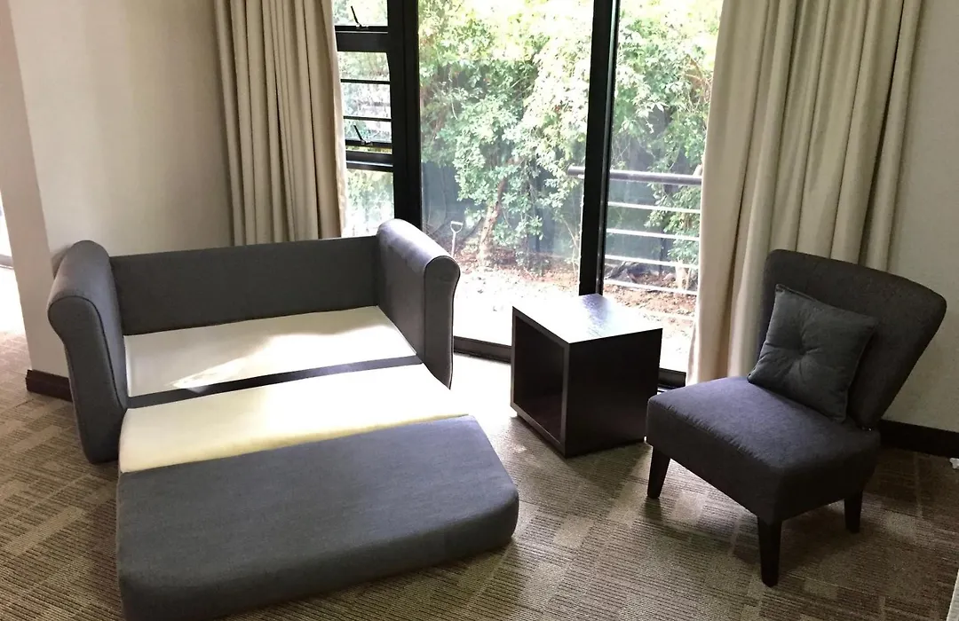 The Hub Urban Hotel-1