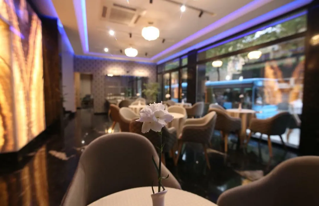 Emerald Boutique Hotel-1