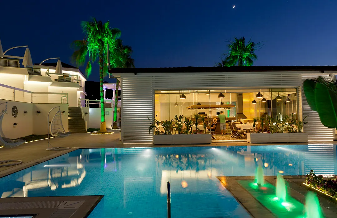Poseidon Boutique Hotel And Yacht Club Selimiye-1