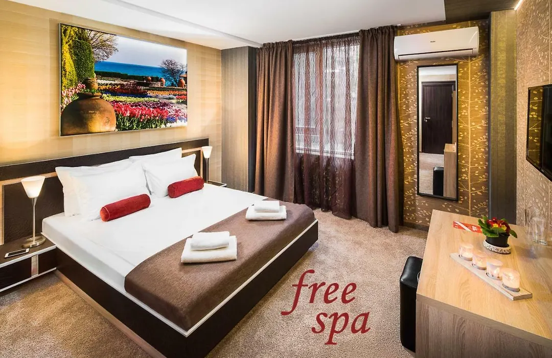 Central Point Boutique Hotel-1