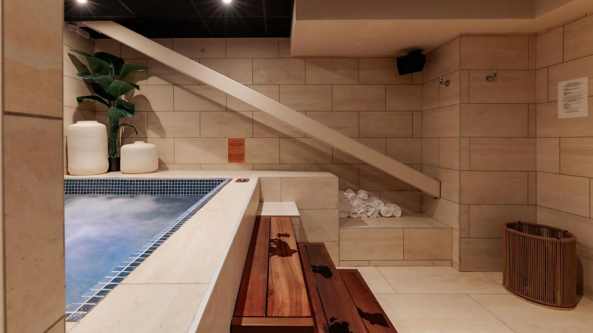 Keystone Hotel & Spa Lyon - Lyon, France