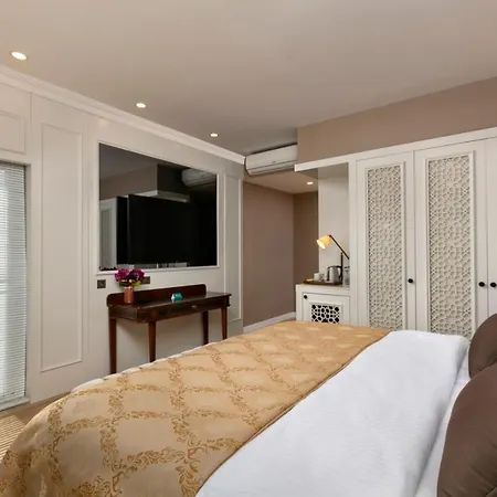 Pukka Hotel-3