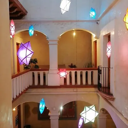 Hotel Boutique Casa Catrina-3