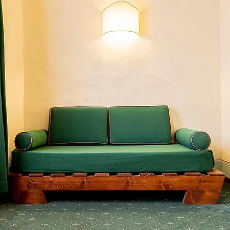 Casa Uffizi XIII Century Tower House Boutique Hotel-3