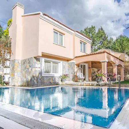 Peninsula Pine Club Boutique Hotel & Spa-2
