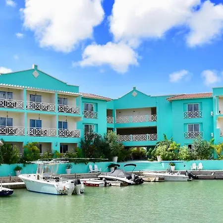 Ocean Breeze Boutique Hotel & Marina-3