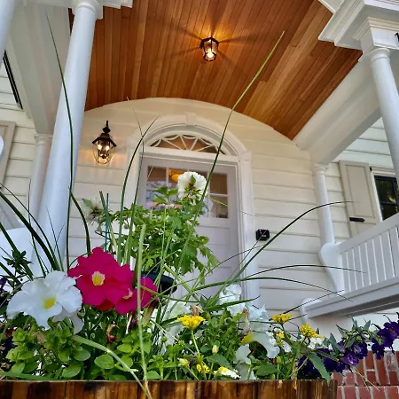 Buttonwood Boutique Hotel-3
