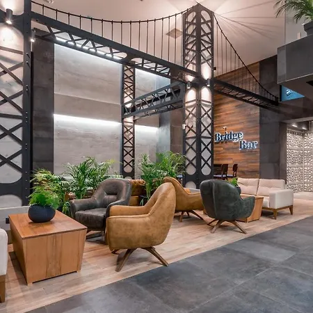 Bridge Hotel-2
