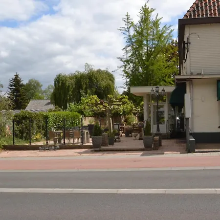 Boutique Hotel De Rozenhof-3