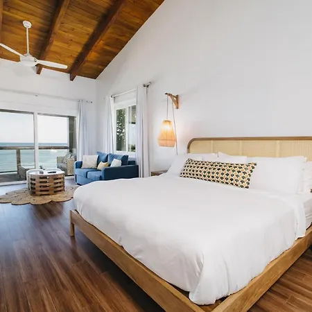 The Beach House Boutique Hotel-3