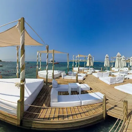 Camelot Boutique Hotel-3