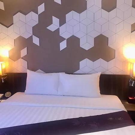 Paradiso Boutique Suites-2