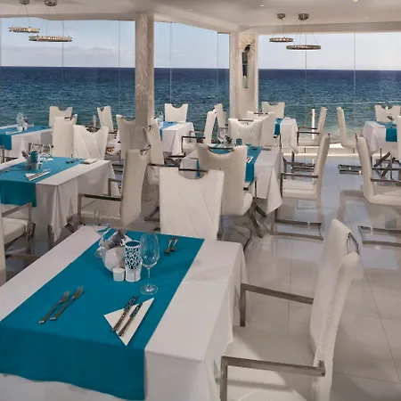 Lani'S Suites De Luxe - Adults Only-2