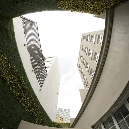 Isaaya Hotel Boutique By Wtc-2
