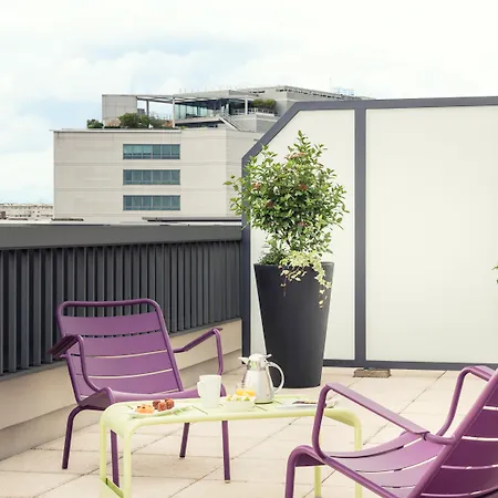Mercure Paris Bercy Bibliotheque-2
