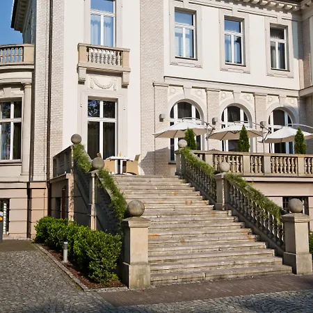Platinum Palace Boutique Hotel & Spa-2