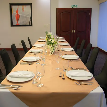 Parque Del Lago Boutique Hotel-3