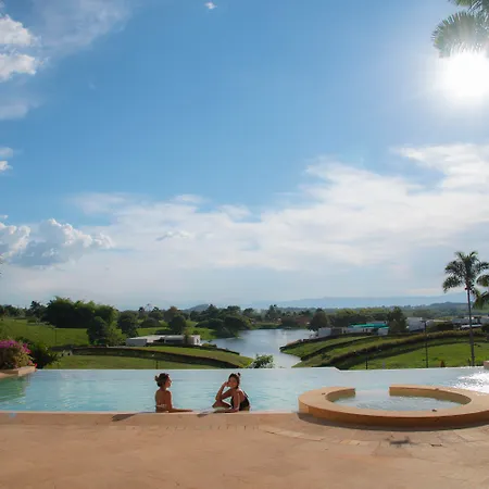 Visus Hotel Boutique & Spa-3