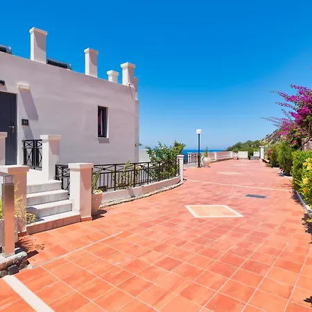 Minois Boutique Hotel (Adults Only)-3