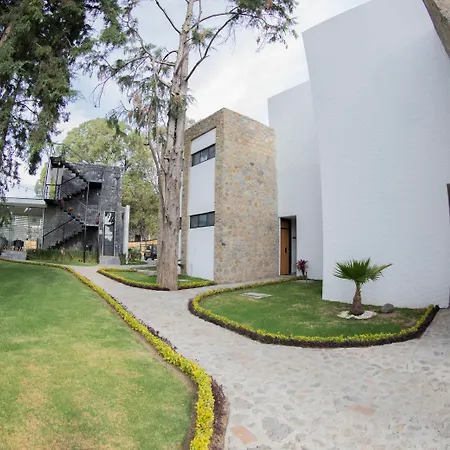 Hotel Boutique Camino Del Bosque-3