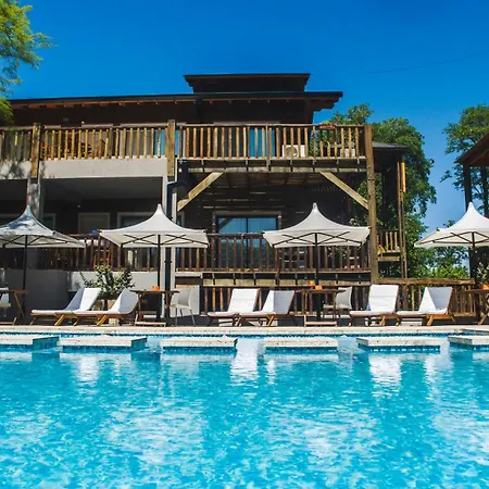 Blackstone Apart Boutique Hotel-3