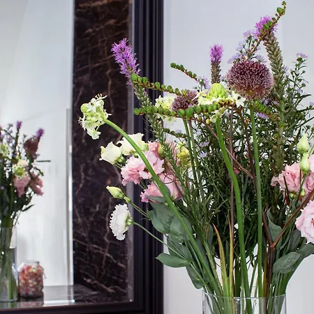 The Hamptons Boutique Hotel-2