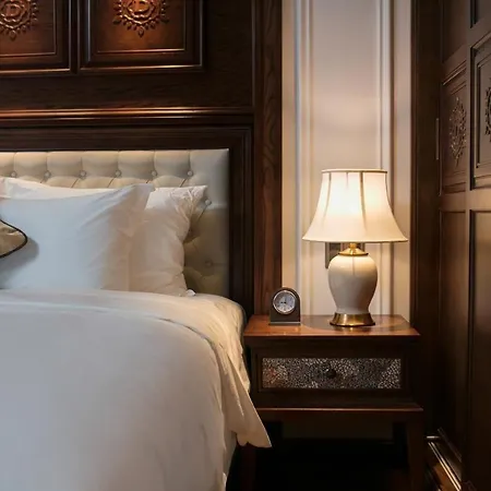 The Q Hotel-3