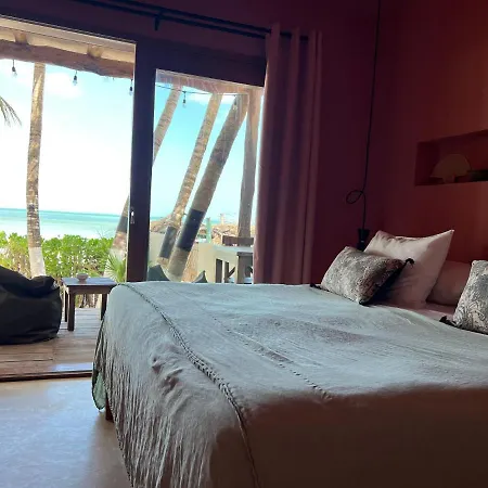 Casa Cat Ba Beachfront Boutique Hotel-3
