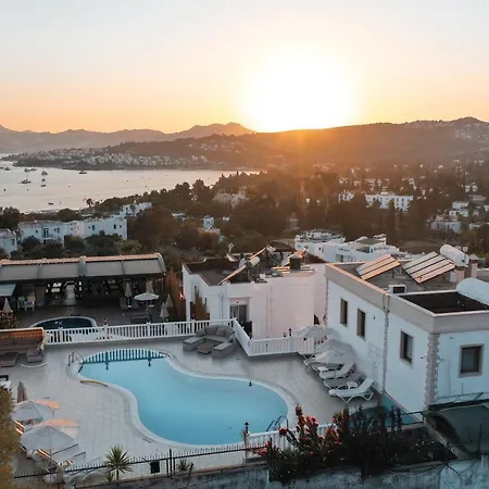 Queen Boutique Hotel-2