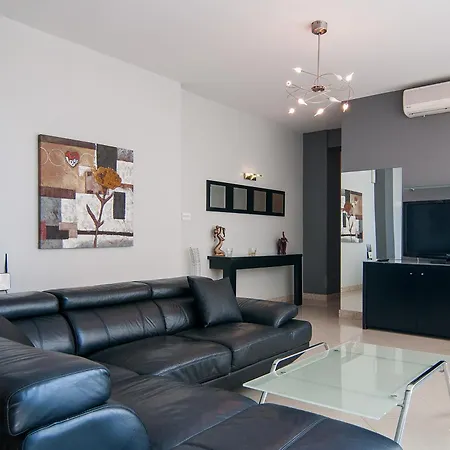 Pebbles Boutique Aparthotel-3
