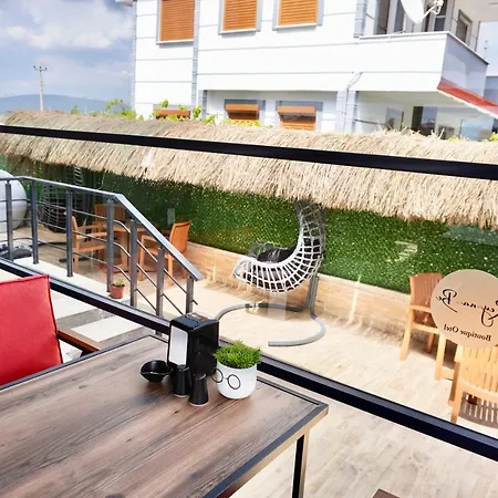 Reynabe Boutique Hotel-2