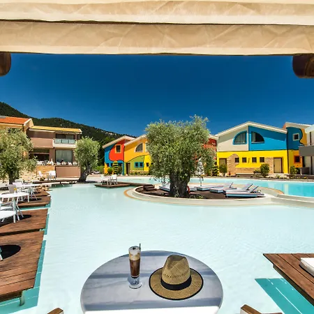 Alexandra Golden Boutique Hotel-Adults Only-3