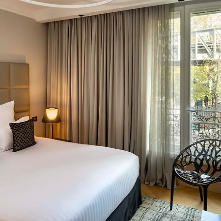 First Hotel Paris Tour Eiffel-3
