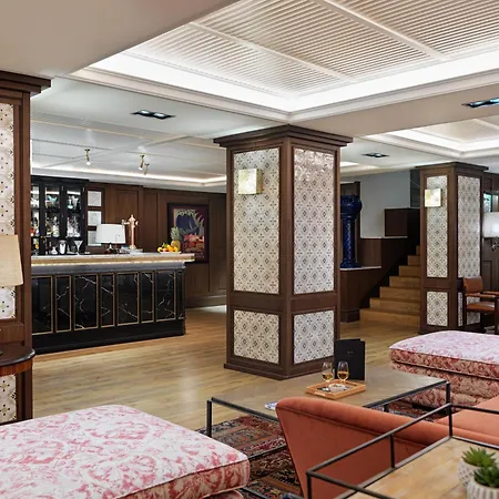H10 Corregidor Boutique Hotel-3