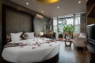 Splendid Star Grand Hotel And Spa-2